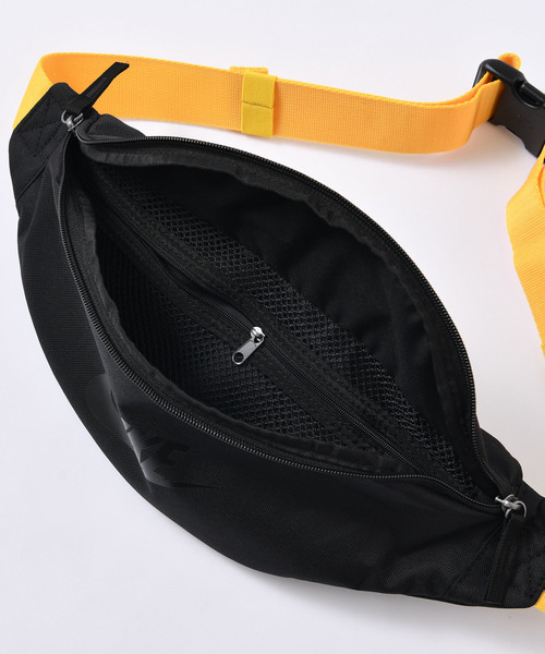 NIKE（ナイキ）の「【NIKE/ナイキ】ヘリテージヒップバック/ボディバック（ボディバッグ/ウエストポーチ・メンズ・ブラック/グレー/ブルー/グリーン・FREE）」の12枚目の写真