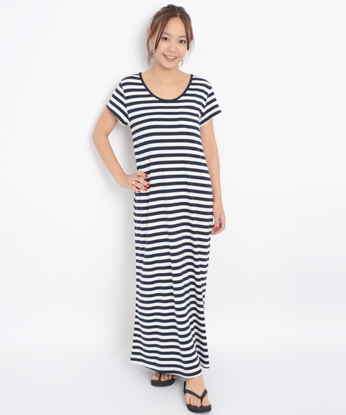 X-girl（エックスガール）の「BASIC BORDER MAXI DRESS（ワンピース・レディース・レッド/イエロー/ネイビー・1/2）」の4枚目の写真