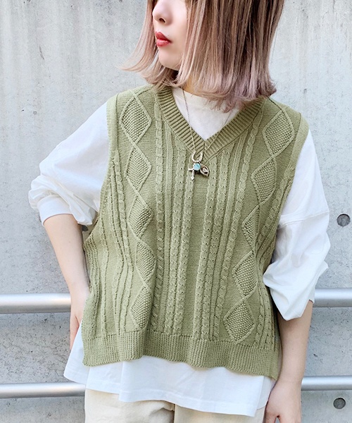 apres jour（アプレジュール）の「ケーブルＶニットベスト【ZOZOTOWN限定アイテム】（ニット/セーター・レディース・ブルー/ライトグリーン/アイボリー/スモークピンク・フリー）」の19枚目の写真