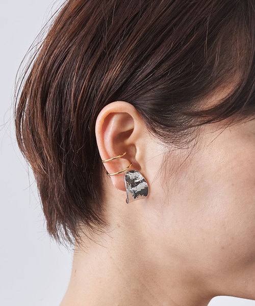 MEDE19F(メデジュウキュウ)の「MEDE19F イヤアクセ&イヤカフセット(イヤリング・レディース・シルバー/ゴールド・1/2)」の6枚目の写真