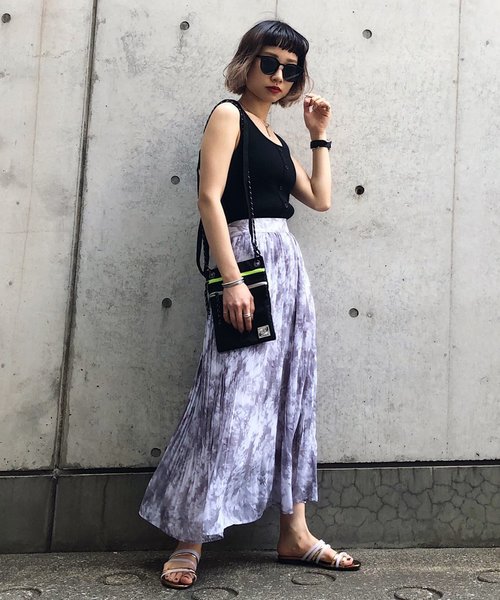 PAGEBOY（ページボーイ）の「スクエアニットタンク（タンクトップ・レディース・ブラック/ダークブラウン/ベージュ/アイボリー・FREE）」の21枚目の写真