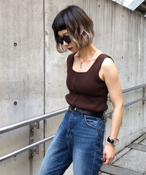 PAGEBOY（ページボーイ）の「スクエアニットタンク（タンクトップ・レディース・ブラック/ダークブラウン/ベージュ/アイボリー・FREE）」の7枚目の写真