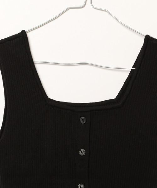 PAGEBOY（ページボーイ）の「スクエアニットタンク（タンクトップ・レディース・ブラック/ダークブラウン/ベージュ/アイボリー・FREE）」の9枚目の写真