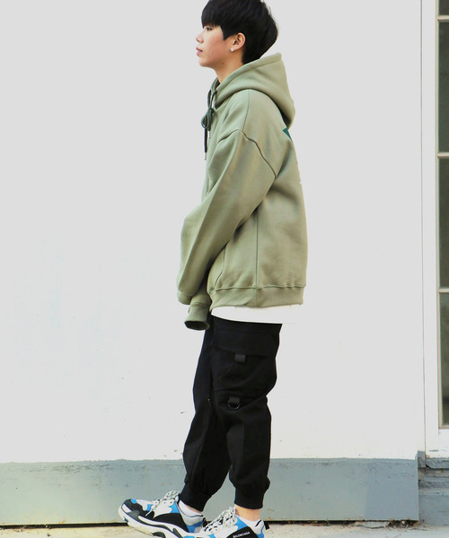 NO NEED(ノーニード)の「オーバーサイズバックプリント&シンプルロゴビッグシルエットスウェットパーカー /ワイドシルエット/PK/(パーカー・メンズ・ブラック/グレー/ベージュ/ブルー/オリーブ・フリー)」の14枚目の写真