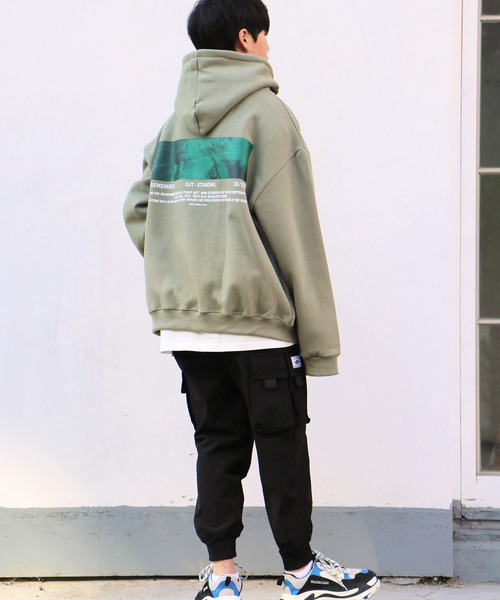 NO NEED(ノーニード)の「オーバーサイズバックプリント&シンプルロゴビッグシルエットスウェットパーカー /ワイドシルエット/PK/(パーカー・メンズ・ブラック/グレー/ベージュ/ブルー/オリーブ・フリー)」の15枚目の写真