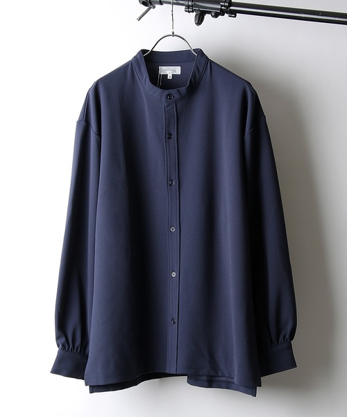 NILWAY(ニルウェイ)の「梨地ボリュームスリーブバンドカラーシャツ(シャツ/ブラウス・メンズ・ブラック/ベージュ/ネイビー/ブラウン/グレー・MEDIUM/LARGE)」の12枚目の写真