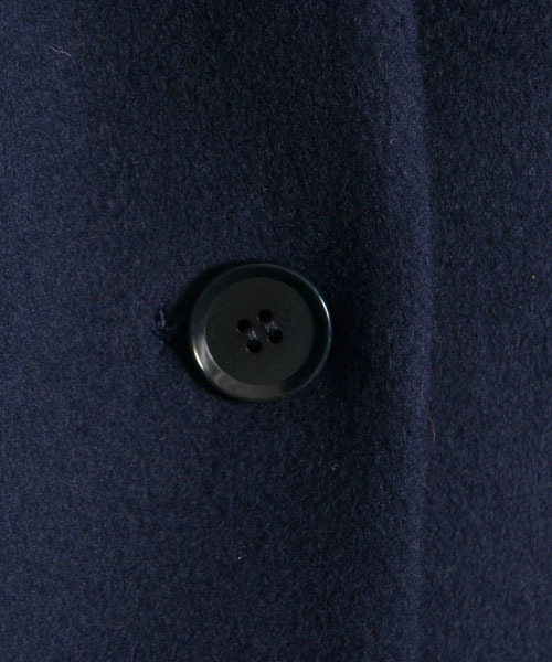 AMERICAN RAG CIE（アメリカンラグシー）の「リバーメルトンチェスターコート/214-AGP-L142-CO098（チェスターコート・レディース・ベージュ/ネイビー・FREE）」の6枚目の写真