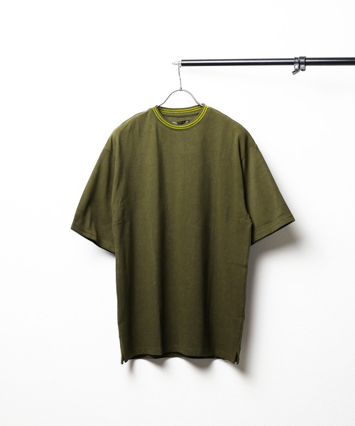INNOCENT（イノセント）の「鹿の子ライン入り刺繍クルーTシャツ（Tシャツ/カットソー・レディース・ホワイト/ブラック/ピンク/サックスブルー/ワイン/ネイビー/チャコールグレー/カーキ・MEDIUM/X-LARGE/LARGE）」の4枚目の写真
