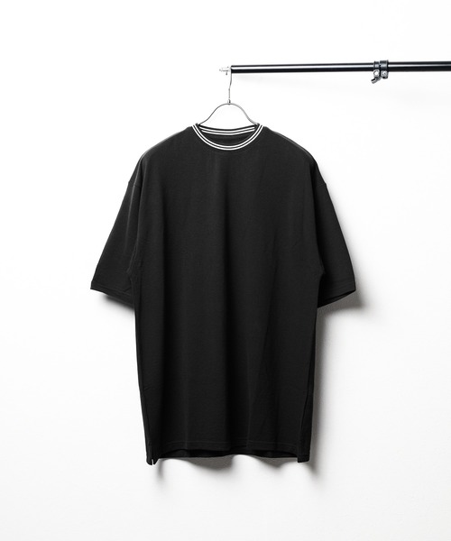 INNOCENT（イノセント）の「鹿の子ライン入り刺繍クルーTシャツ（Tシャツ/カットソー・レディース・ホワイト/ブラック/ピンク/サックスブルー/ワイン/ネイビー/チャコールグレー/カーキ・MEDIUM/X-LARGE/LARGE）」の3枚目の写真