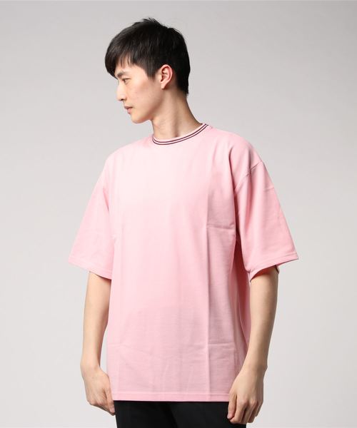 INNOCENT（イノセント）の「鹿の子ライン入り刺繍クルーTシャツ（Tシャツ/カットソー・レディース・ホワイト/ブラック/ピンク/サックスブルー/ワイン/ネイビー/チャコールグレー/カーキ・MEDIUM/X-LARGE/LARGE）」の14枚目の写真