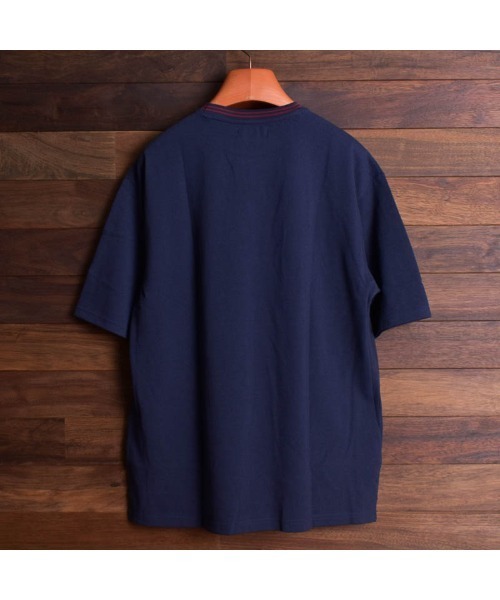 INNOCENT（イノセント）の「鹿の子ライン入り刺繍クルーTシャツ（Tシャツ/カットソー・レディース・ホワイト/ブラック/ピンク/サックスブルー/ワイン/ネイビー/チャコールグレー/カーキ・MEDIUM/X-LARGE/LARGE）」の16枚目の写真