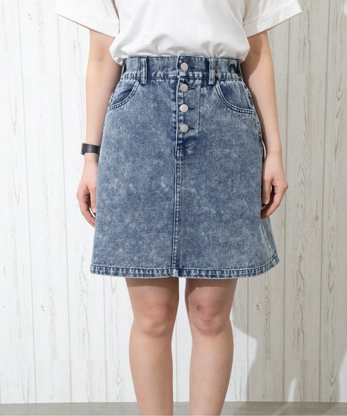SpRay(スプレイ)の「ケミカルデニムミニスカート(スカート・レディース・ライトブルー/ブラック/ネイビー・FREE)」の13枚目の写真