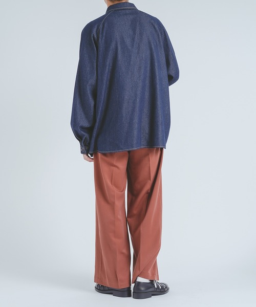 epnok（エプノック）の「デニムオーバーシャツ（シャツ/ブラウス・メンズ・ブラック/インディゴブルー・MEDIUM/LARGE）」の9枚目の写真