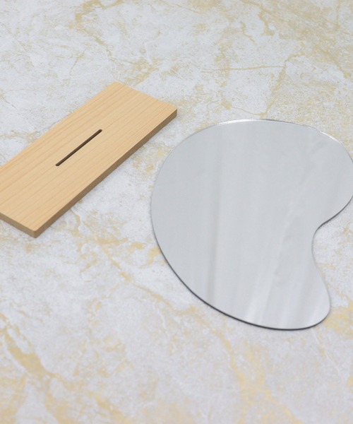 utatane(ウタタネ)の「ビーンミラー(ミラー)」 WEAR