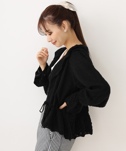 one after another NICE CLAUP（ワンアフターアナザーナイスクラップ）の「透かしニット衿付きカーディガン（カーディガン/ボレロ・レディース・ブラック/ベージュ/オフホワイト/ラベンダー・FREE）」の8枚目の写真