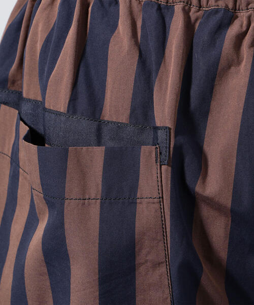 TOMORROWLAND （トゥモローランド）の「コットン ディーププリーツイージーパンツ（その他パンツ・メンズ・ブラック/ブルー系その他4・S/XS/M）」の17枚目の写真