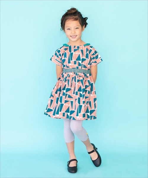 RAGMART（ラグマート）の「レース襟ギャザーワンピース ギンガムチェック 幾何柄 花柄（ワンピース・キッズ・レッド/グリーン/ブラック・80ｃｍ/90cm/95cm）」の9枚目の写真