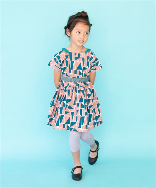 RAGMART（ラグマート）の「レース襟ギャザーワンピース ギンガムチェック 幾何柄 花柄（ワンピース・キッズ・レッド/グリーン/ブラック・80ｃｍ/90cm/95cm）」の11枚目の写真