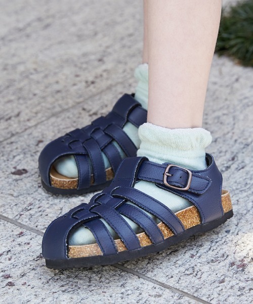 HAKKA KIDS（ハッカキッズ）の「フェイクレザーストラップ付きサンダル（サンダル・キッズ・ネイビー/ブラウン・18.0cm/17.0cm/15.0cm/16.0cm）」の5枚目の写真
