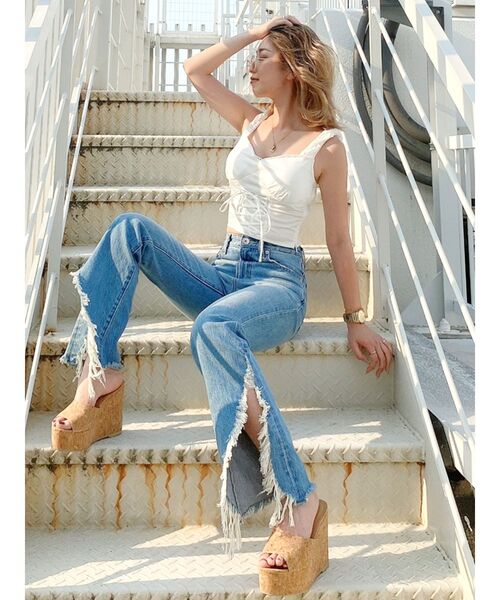 GYDA（ジェイダ）の「レースアップデザインブラウス（シャツ/ブラウス・レディース・オフホワイト/マスタード・FREE）」の4枚目の写真