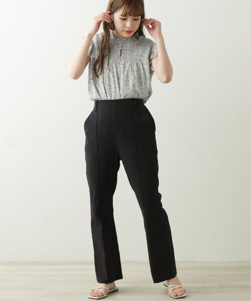 RAY CASSIN（レイカズン）の「リネンライクリラックスセミフレアパンツ（その他パンツ・レディース・ブラック/カーキ/ライトカーキ/キナリ/テラコッタ・SMALL/MEDIUM）」の6枚目の写真