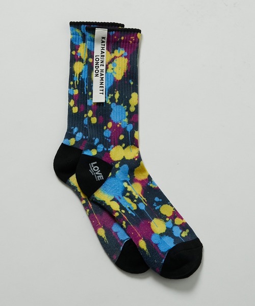 KATHARINE HAMNETT LONDON （キャサリンハムネットロンドン）の「KATHARINE HAMNETT LONDON/キャサリンハムネットロンドン Love Spray socks（ソックス/靴下・メンズ・チャコール/カーキ・FREE/25-27CM）」の6枚目の写真