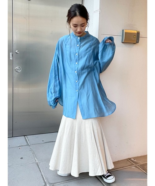 Ungrid（アングリッド）の「【WEB限定】スリーブボリュームシアーブラウス（シャツ/ブラウス・レディース・ブルー/オレンジ/イエロー/ピンク/オフホワイト/カーキ・FREE）」の4枚目の写真