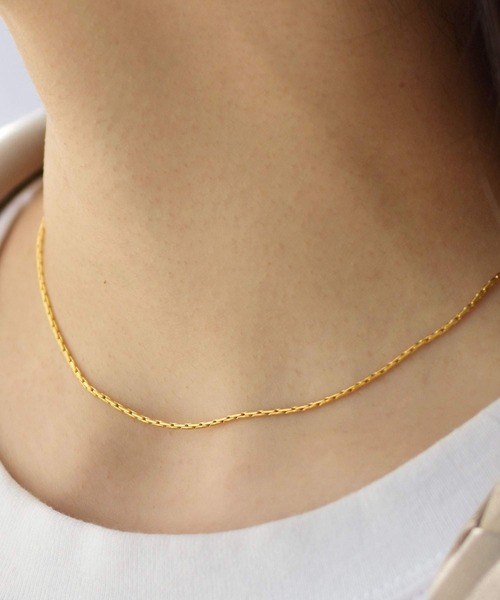 LHME（エルエイチエムイー）の「LHME 100%PURE!!!スネークチェーンチョーカー/サージカルステンレス316L（ネックレス・レディース・シルバー/ゴールド・39cm）」の2枚目の写真