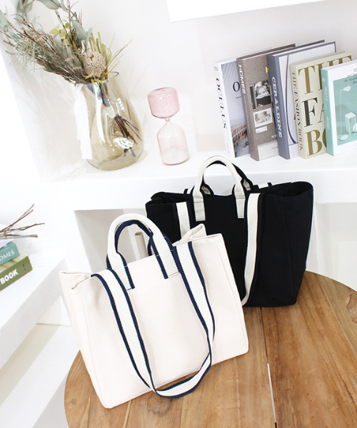 MODE ROBE(モードローブ)の「キャンパストートバッグ(トートバッグ・レディース・ブラック/アイボリー・FREE)」の14枚目の写真