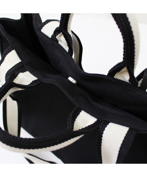 MODE ROBE(モードローブ)の「キャンパストートバッグ(トートバッグ・レディース・ブラック/アイボリー・FREE)」の13枚目の写真