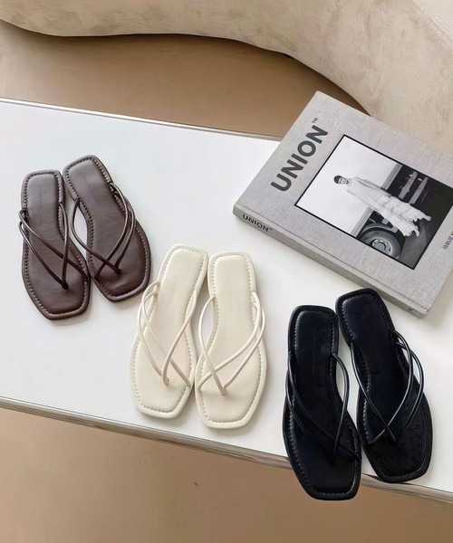 me+em select（ミームセレクト）の「ナローストラップトングサンダル（サンダル・レディース・ブラック/ブラウン/アイボリー・23/24/24.5/23.5）」の10枚目の写真