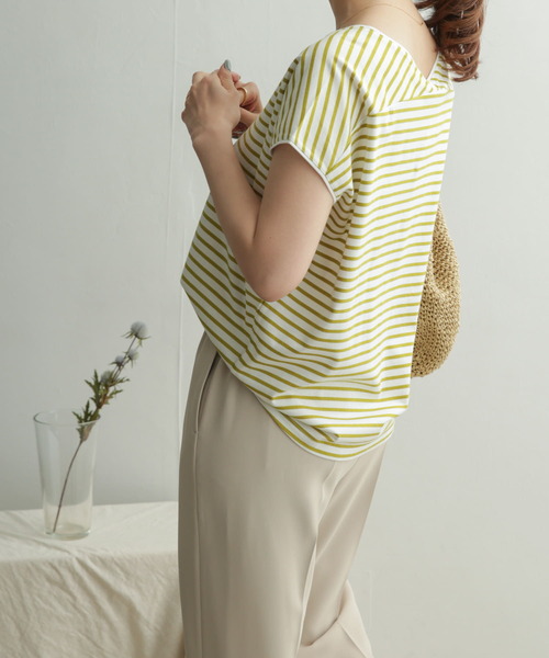 URBAN RESEARCH DOORS（アーバンリサーチドアーズ）の「リヨセルコットンVネックボーダー（Tシャツ/カットソー・レディース・ネイビー/グレー系その他/グリーン系その他・ONE）」の4枚目の写真