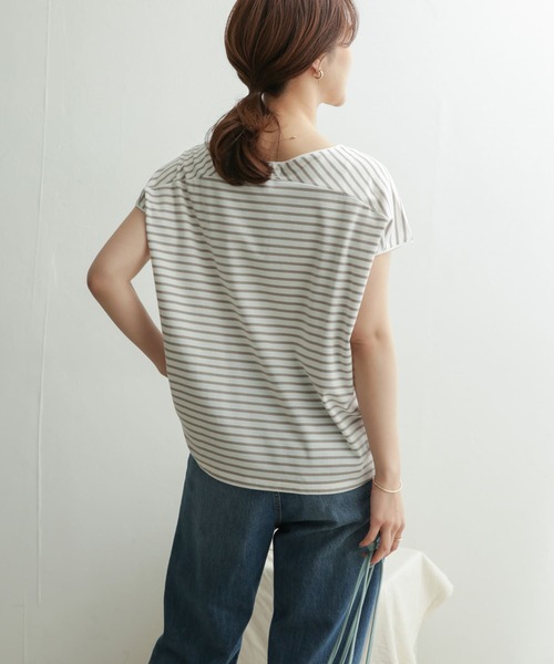 URBAN RESEARCH DOORS（アーバンリサーチドアーズ）の「リヨセルコットンVネックボーダー（Tシャツ/カットソー・レディース・ネイビー/グレー系その他/グリーン系その他・ONE）」の15枚目の写真