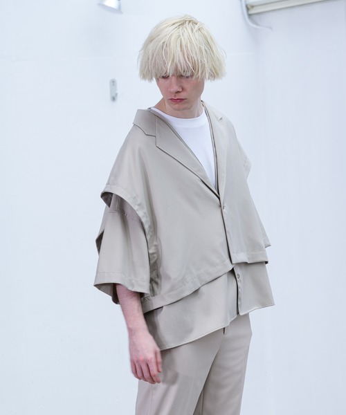 YUEATE（ユエイト）の「YUEATE - "3way trench shirt" 3wayトレンチシャツ（シャツ/ブラウス・メンズ・ブラック/グレイッシュベージュ・MEDIUM/LARGE）」の11枚目の写真