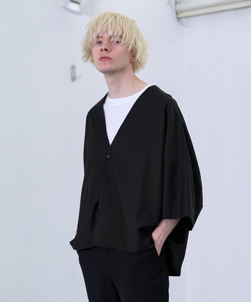 YUEATE（ユエイト）の「YUEATE - "3way trench shirt" 3wayトレンチシャツ（シャツ/ブラウス・メンズ・ブラック/グレイッシュベージュ・MEDIUM/LARGE）」の20枚目の写真