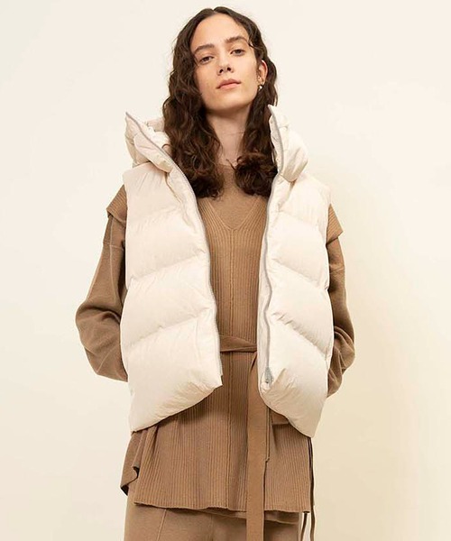 Johnbull（ジョンブル）の「シームレスダウンベスト（ダウンベスト・レディース・ブラック/パープル/オリーブ/アイボリー・SMALL/MEDIUM）」の6枚目の写真