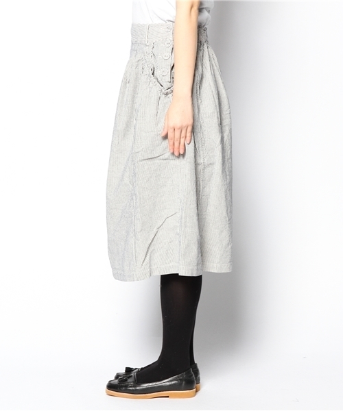 LBC（エルビーシー）の「コットンオーバーダイタックミモレ丈スカート           （スカート・レディース・オリーブ/ネイビー・MEDIUM）」の9枚目の写真