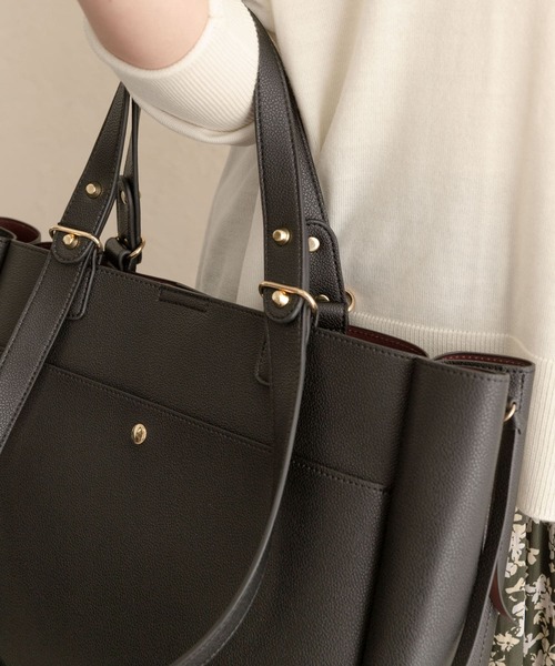 RODE SKO(ロデスコ)の「AINO サイドファスナー2WAYトート(トートバッグ・レディース・ベージュ/ネイビー/グレー/ブラック・ONE)」の10枚目の写真