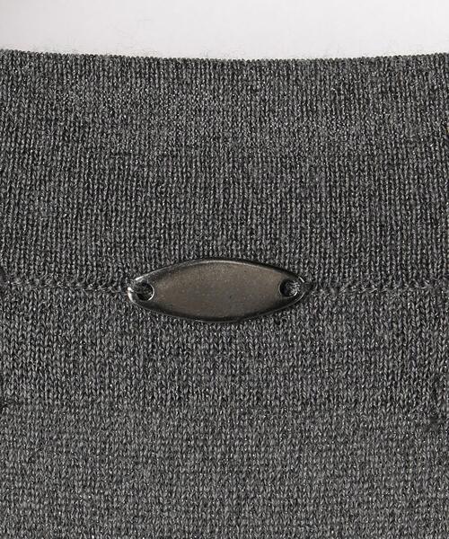 green label relaxing(グリーンレーベルリラクシング)の「テンジク シアー ラメ Vネック プルオーバー ニット -ウォッシャブル-(ニット/セーター・レディース・ダークグレー/ナチュラル・FREE)」の14枚目の写真
