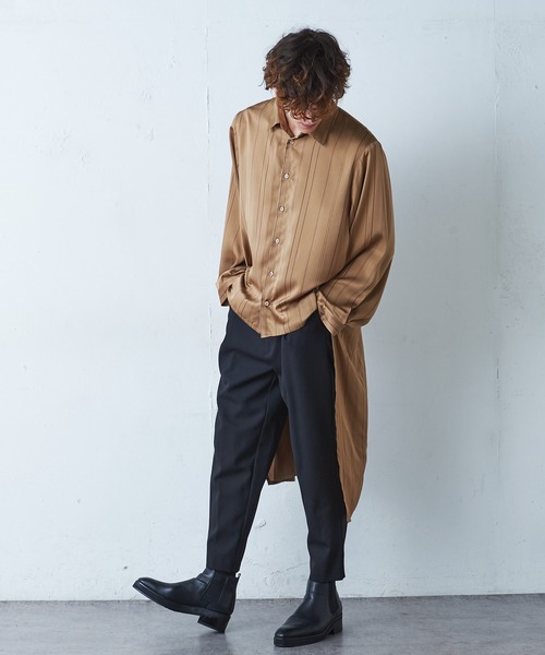 Lui's(ルイス)の「バックロングテールスリットシャツ(シャツ/ブラウス・メンズ・ブラウン/ネイビー・FREE)」の3枚目の写真