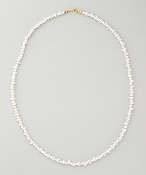 ANEMONE（アネモネ）の「ランダムパールネックレス[ロング]（ネックレス・レディース・アイボリー・FREE）」の4枚目の写真