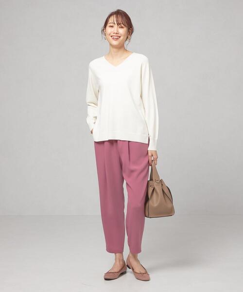 closet story（クローゼットストーリー）の「＜closet story（クローゼットストーリー）＞サイドスリット Vネック ニットプルオーバー -ウォッシャブル-（ニット/セーター・レディース・ネイビー/ライム/ライラック/ホワイト・FREE）」の6枚目の写真