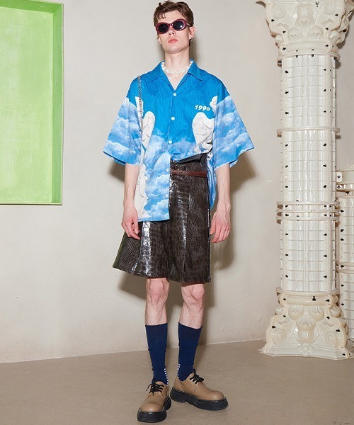 MIXSEVEN（ミックスセブン）の「アシンメトリーフェイククロコダイルレザーショーツ MX21S23【MIX SEVEN】（その他パンツ・メンズ・ダークブラウン・S/M/L）」の4枚目の写真