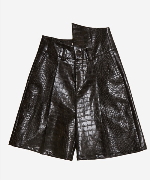 MIXSEVEN（ミックスセブン）の「アシンメトリーフェイククロコダイルレザーショーツ MX21S23【MIX SEVEN】（その他パンツ・メンズ・ダークブラウン・S/M/L）」の11枚目の写真