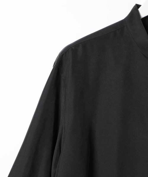 ADAM ET ROPE'（アダムエロペ）の「リラックスドレープ レーヨンスエード とろみバンドカラーシャツ/UNISEX（シャツ/ブラウス・メンズ・ブラック系その他/グリーン系その他2/ブルー系その他6/ピンク系その他2・M/L）」の8枚目の写真