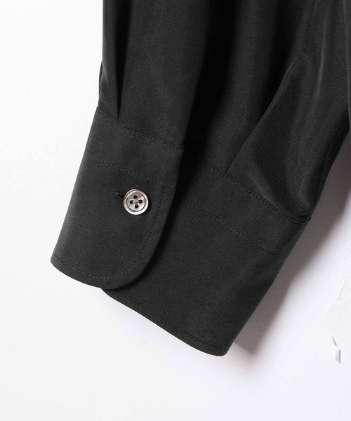 ADAM ET ROPE'（アダムエロペ）の「リラックスドレープ レーヨンスエード とろみバンドカラーシャツ/UNISEX（シャツ/ブラウス・メンズ・ブラック系その他/グリーン系その他2/ブルー系その他6/ピンク系その他2・M/L）」の6枚目の写真