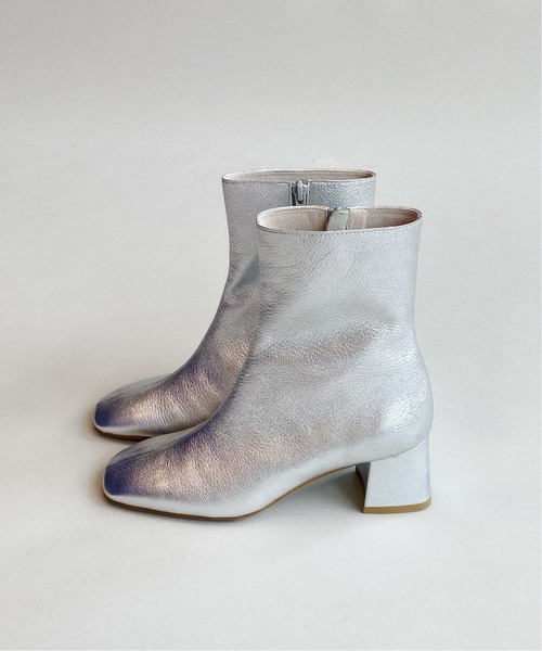 Charles Chaton（シャルルシャトン）の「CHARLES CHATON foil short boots（ブーツ・レディース・シルバー・38/36/37）」の11枚目の写真