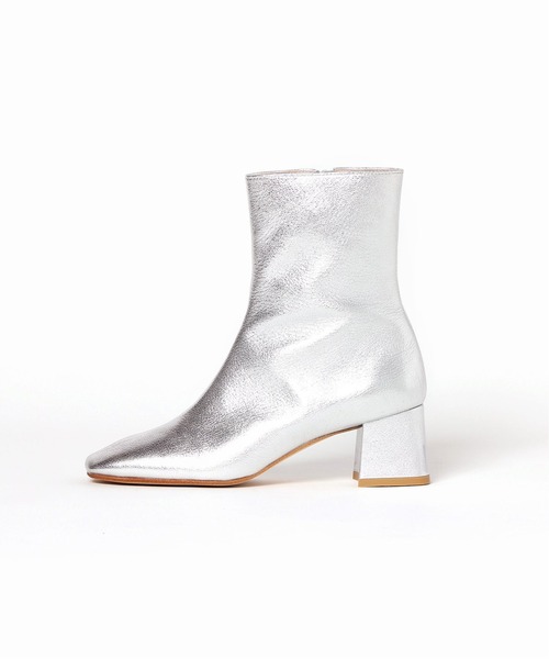 Charles Chaton（シャルルシャトン）の「CHARLES CHATON foil short boots（ブーツ・レディース・シルバー・38/36/37）」の13枚目の写真