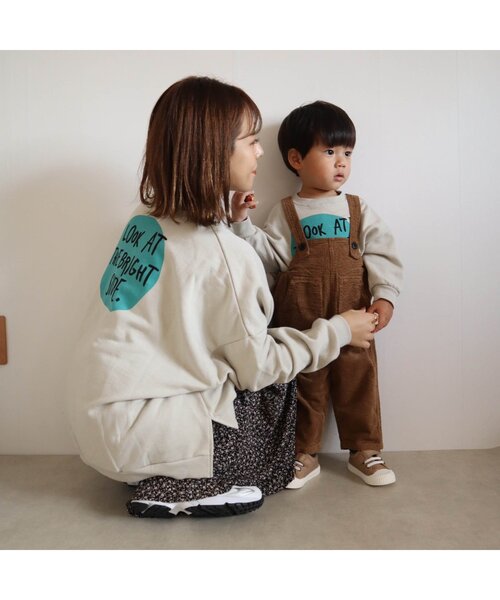 BREEZE（ブリーズ）の「WEB限定 ゆるサロペット（サロペット/オーバーオール・キッズ・ベージュ/チャコール/インディゴブルー・90/110/80/70/100/130/120）」の9枚目の写真