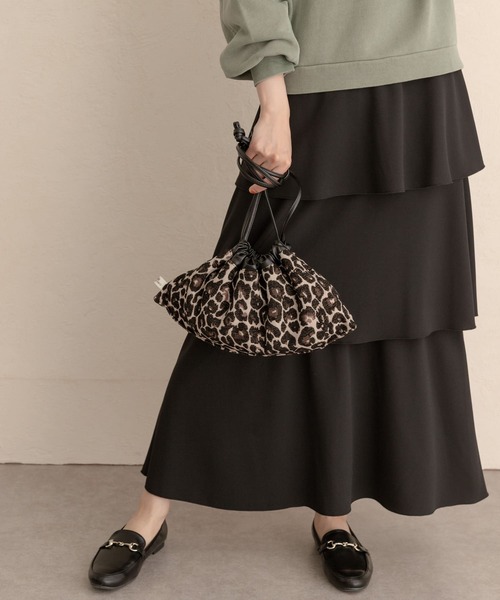 RODE SKO（ロデスコ）の「リバーシブルキンチャクバッグ（ハンドバッグ・レディース・ブラック/ブラウン/アイボリー・ONE）」の3枚目の写真